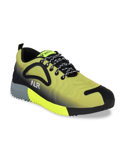 

Mactree Men Fluorescent Green & Black Colourblocked Sneakers