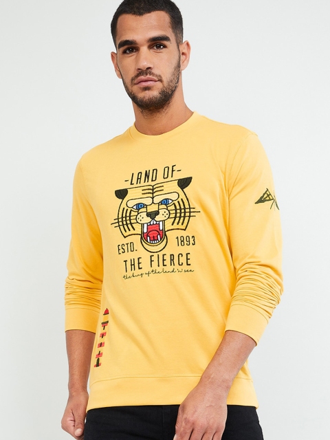 

max Men Yellow Printed Sweatshirt