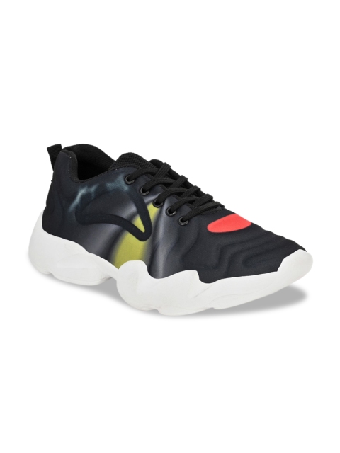 

Mactree Men Black Printed Sneakers