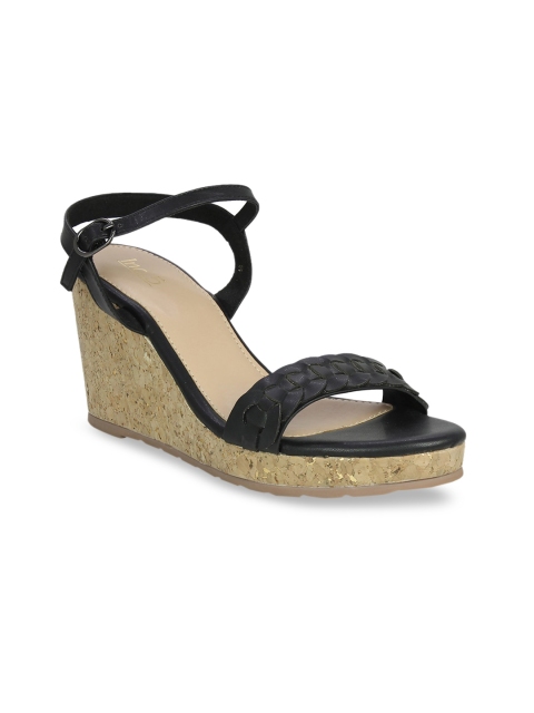 

Inc 5 Women Black Woven Design Wedges