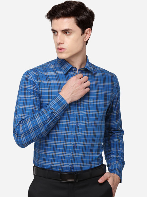 

Greenfibre Men Blue Regular Fit Checked Formal Shirt