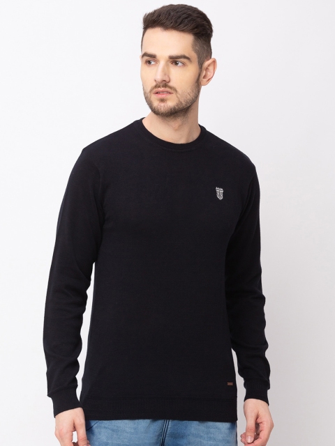 

Globus Men Black Solid Pullover Sweater