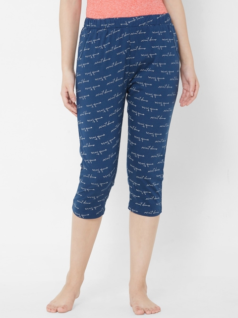 Sweet Dreams Women Blue And White Printed Capris