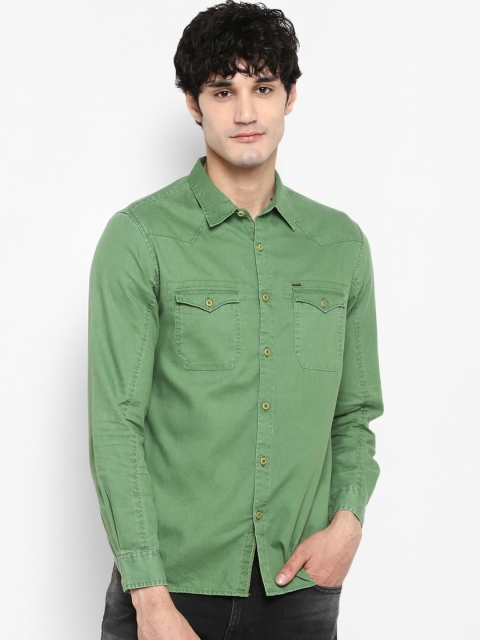 

SPYKAR Men Green Slim Fit Solid Casual Shirt