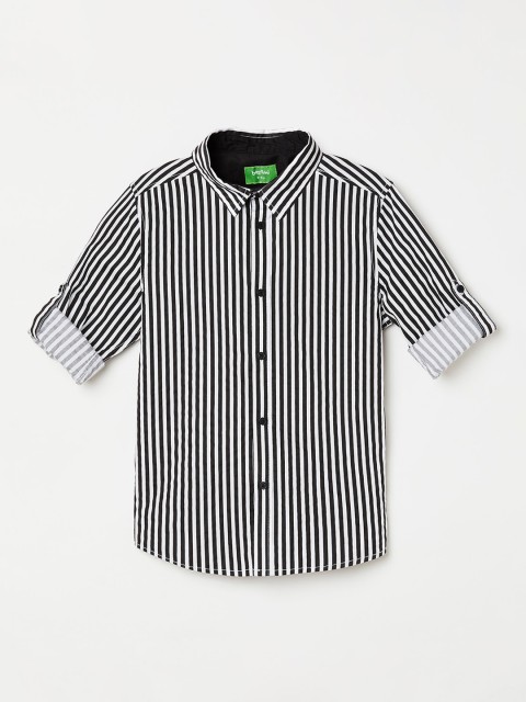 

Bossini Boys Black & White Regular Fit Striped Casual Shirt