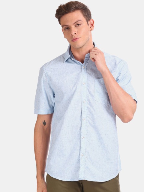 

Ruggers Men Blue Regular Fit Solid Casual Shirt