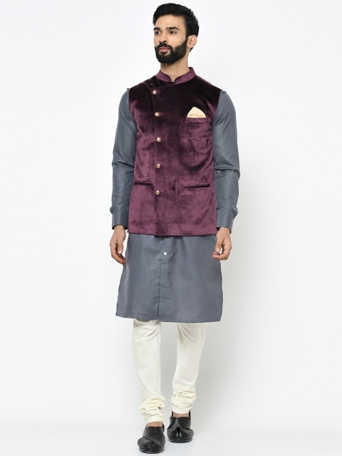 

KISAH Men Purple & Grey Solid Kurta with Pyjamas