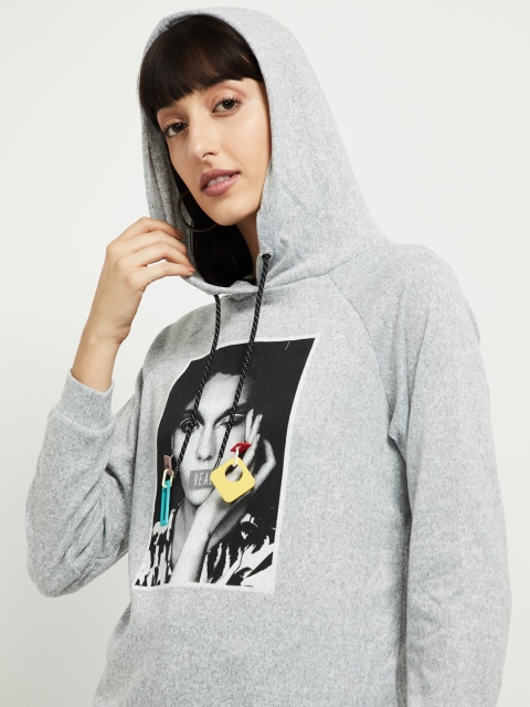 

max Women Grey Melange & Black Printed Sweatshirt