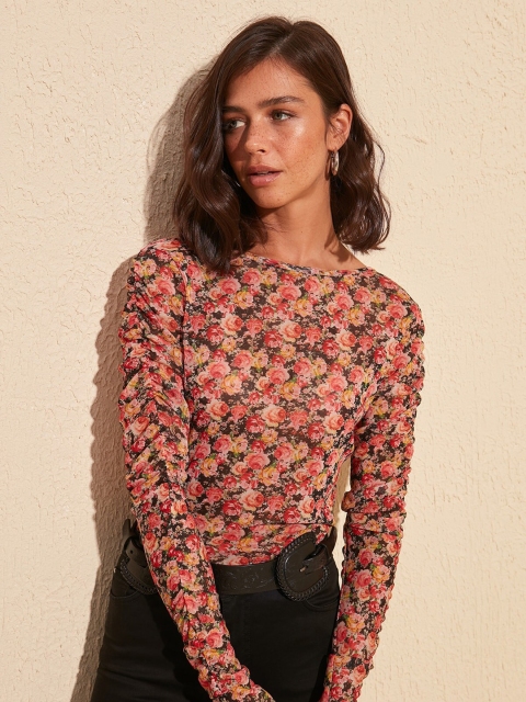 

TRENDYOL COLLECTION Women Pink Printed Top