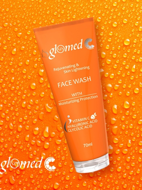 glomed C Skin Lightening Face Wash 70 ml, White