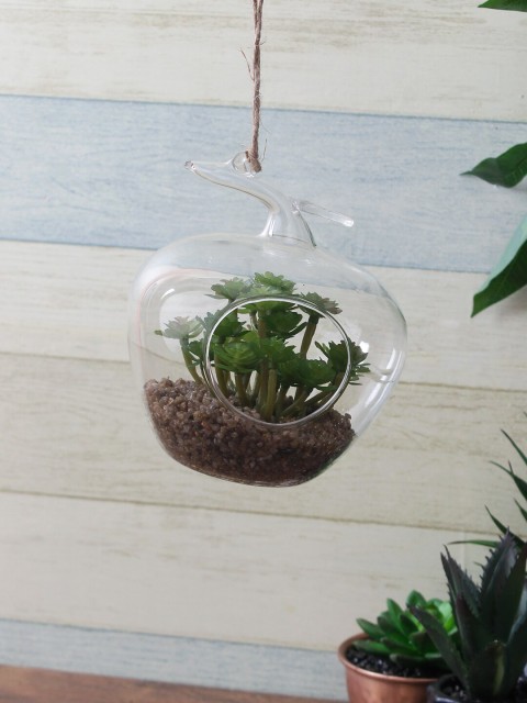 

TAYHAA Green Artificial Plant with Glass Pot