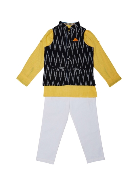 

charkhee Boys Yellow & White Solid Kurta with Pyjamas & Reversible Nehru Jacket
