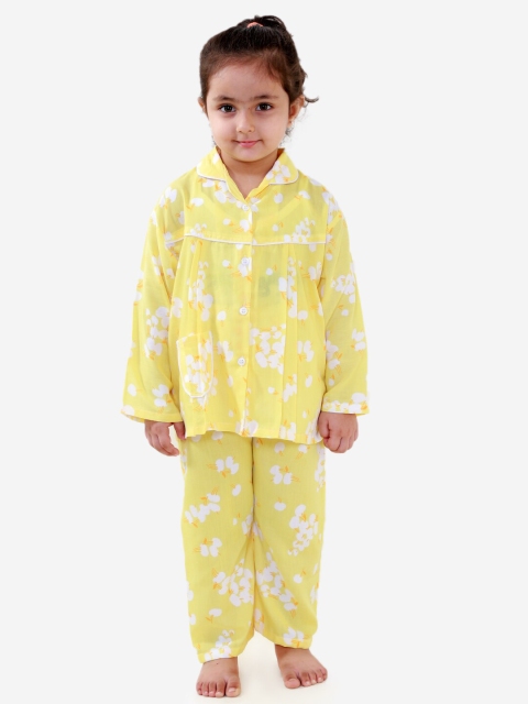 

KID1 Girls Yellow Printed Night suit