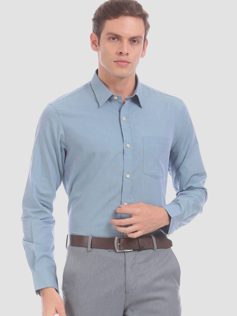 

Arrow Men Blue Slim Fit Solid Formal Shirt