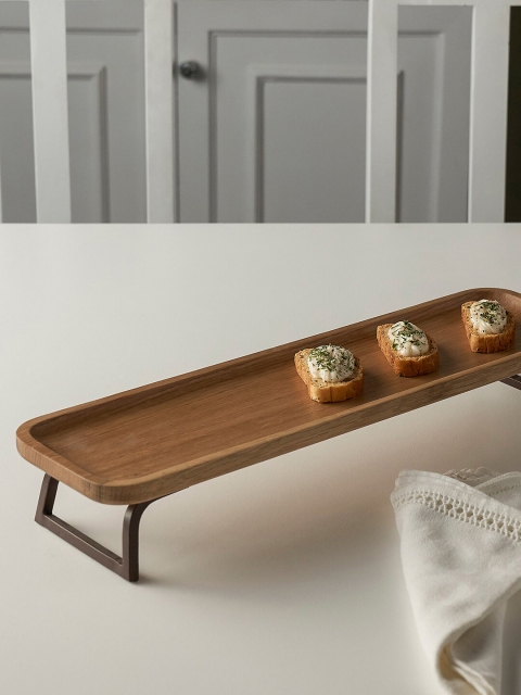 

ellementry Brown Oak Wood Platter With Stand