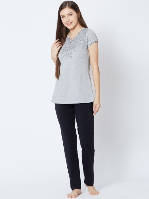 

Sweet Dreams Women Grey Melange & Navy Blue Printed Night suit