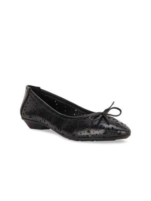 

Bruno Manetti Women Black Textured PU Ballerinas