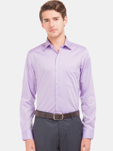 

Arrow Men Purple Regular Fit Solid Formal Shirt