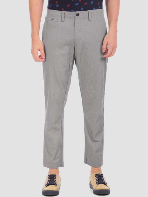 

GAP Men Grey Slim Fit Solid Regular Trousers