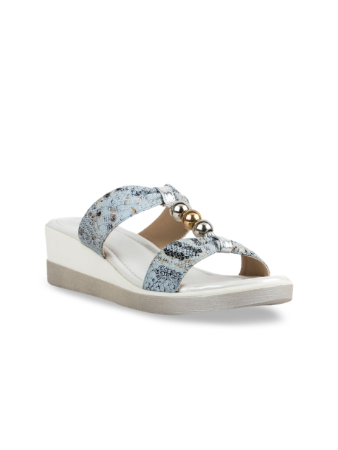 

Vanilla Moon Women Blue & White Printed Sandals