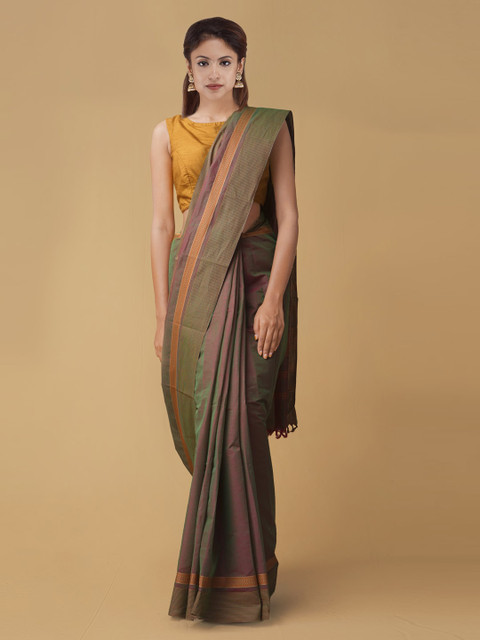 

Unnati Silks Green & Pink Pure Cotton Solid Handloom Saree