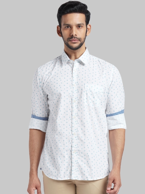 

Parx Men White & Blue Slim Fit Printed Casual Shirt