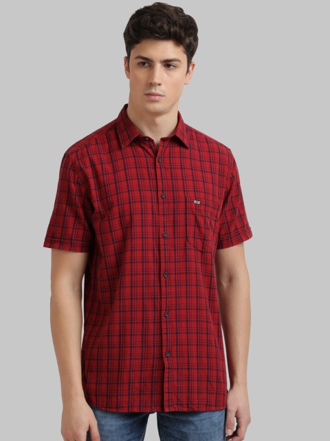 

Parx Men Red & Navy Blue Slim Fit Printed Casual Shirt