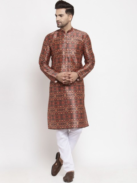 

Jompers Men Maroon & White Printed Kurta with Churidar