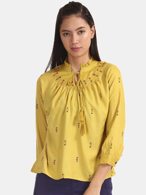 

Bronz Women Yellow Floral Printed Top