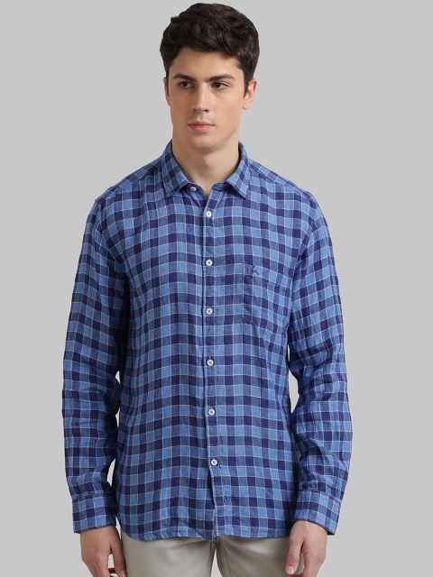 

Parx Men Blue Slim Fit Checked Casual Shirt