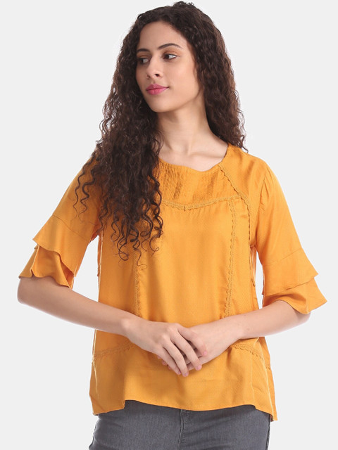

Cherokee Women Mustard Solid Top
