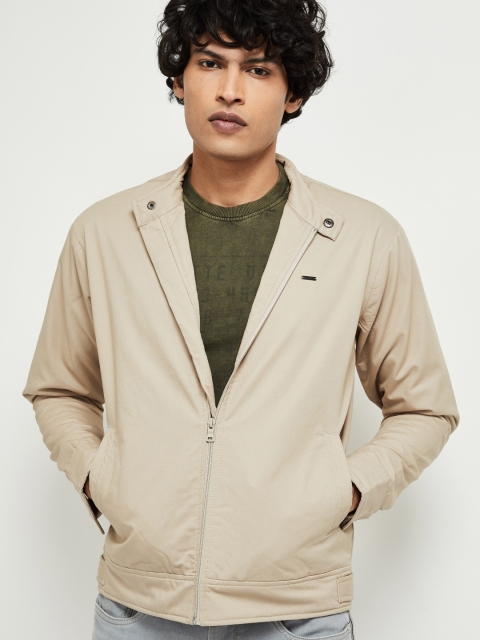 

max Men Beige Solid Tailored Jacket