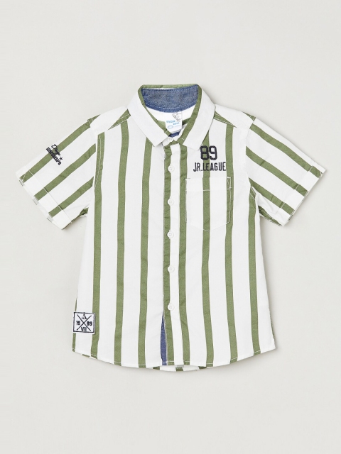 

max Boys White & Green Regular Fit Striped Casual Shirt