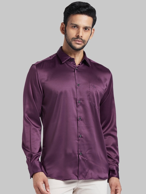 

Parx Men Purple Slim Fit Solid Casual Shirt