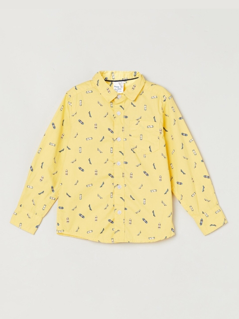 

max Boys Yellow Regular Fit Printed Casual Shirt
