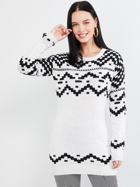 

max Women Off-White & Black Geometric Patterned Pullover Sweater