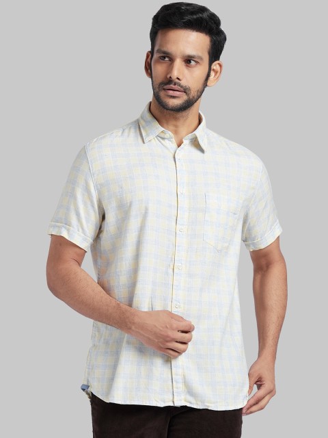 

Parx Men Yellow & Grey Slim Fit Checked Casual Shirt
