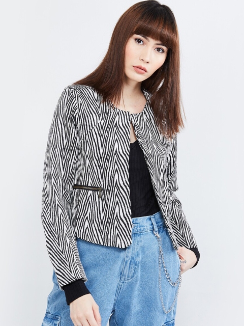 

max Women Black Printed Open Front Jacket