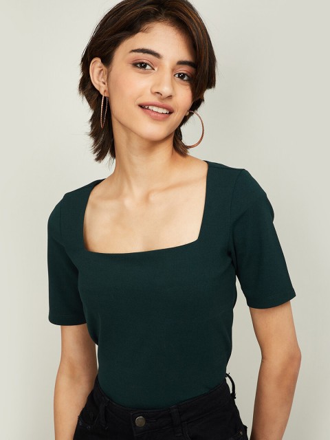 

Ginger by Lifestyle Women Green Solid Top