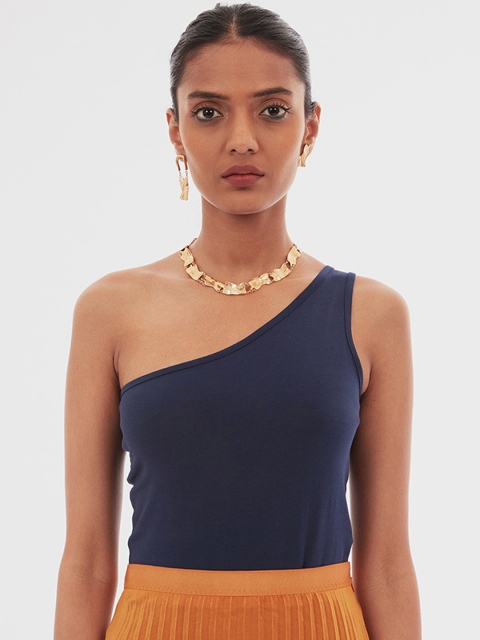 

Bhaane Women Navy Blue Solid One Shoulder Fitted Top
