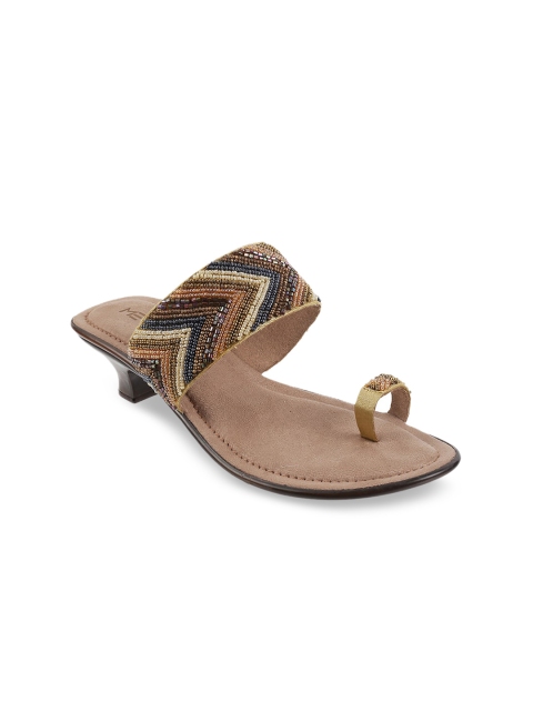 

Metro Women Gold-Toned Woven Design Kitten Heels
