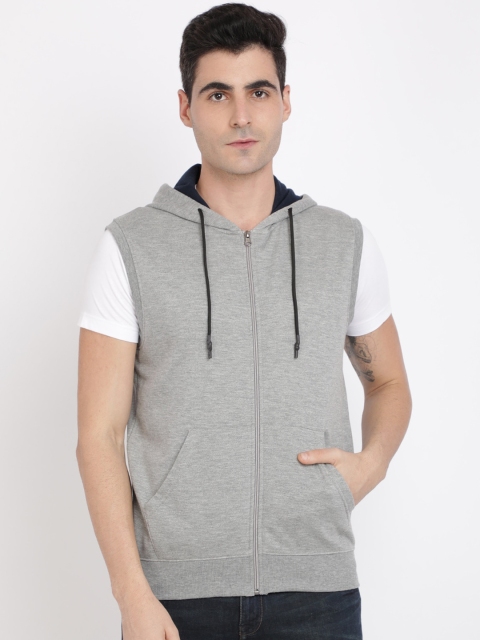 

IVOC Men Grey Solid Hooded Sweatshirt