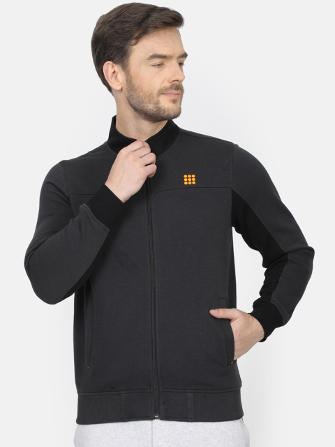 

Rock.It Men Grey Solid Tracksuit
