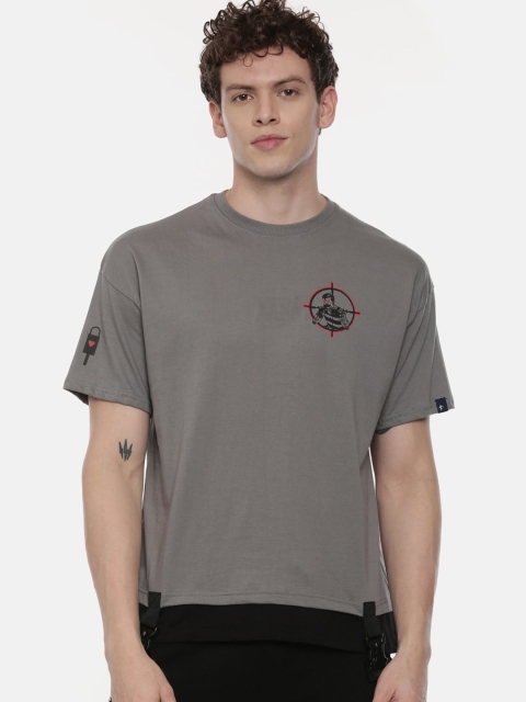 

Breakbounce Men Grey Solid Round Neck T-shirt