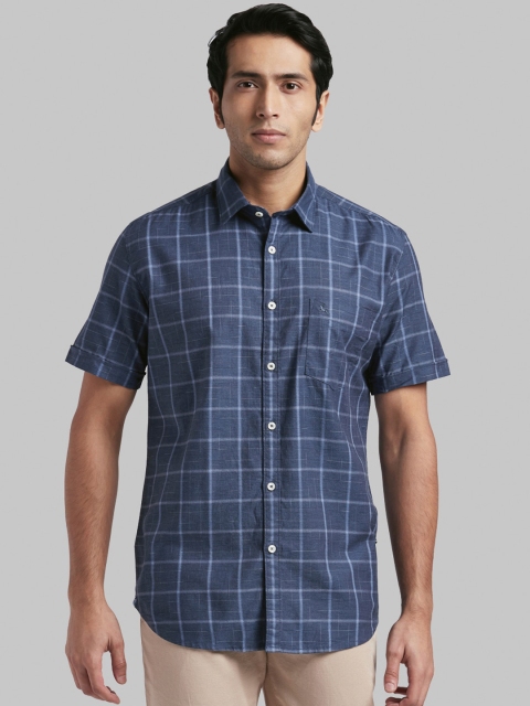 

Parx Men Blue Slim Fit Checked Casual Shirt