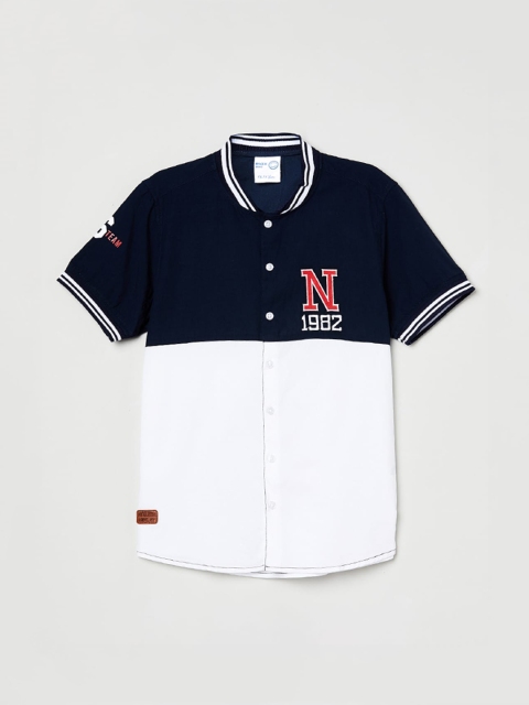 

max Boys Navy Blue & White Regular Fit Colourblocked Casual Shirt