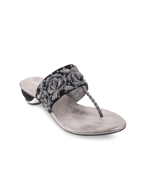 

Metro Women Grey Woven Design Heels