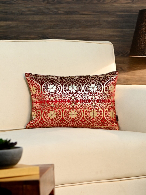 

Pure Home and Living Red & Gold-Toned Ethnic Motifs Rectangle Cushion Cover