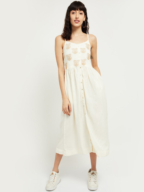 

max Women Off-White Solid Fit and Flare Dress