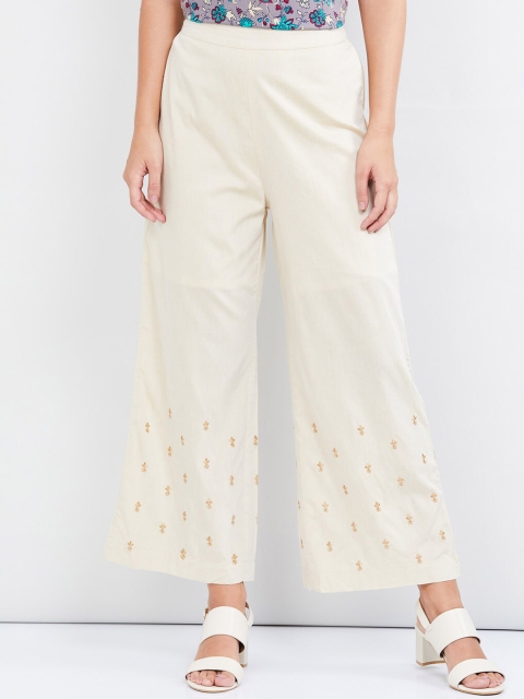 

max Women Off-White Self Design Flared Palazzos